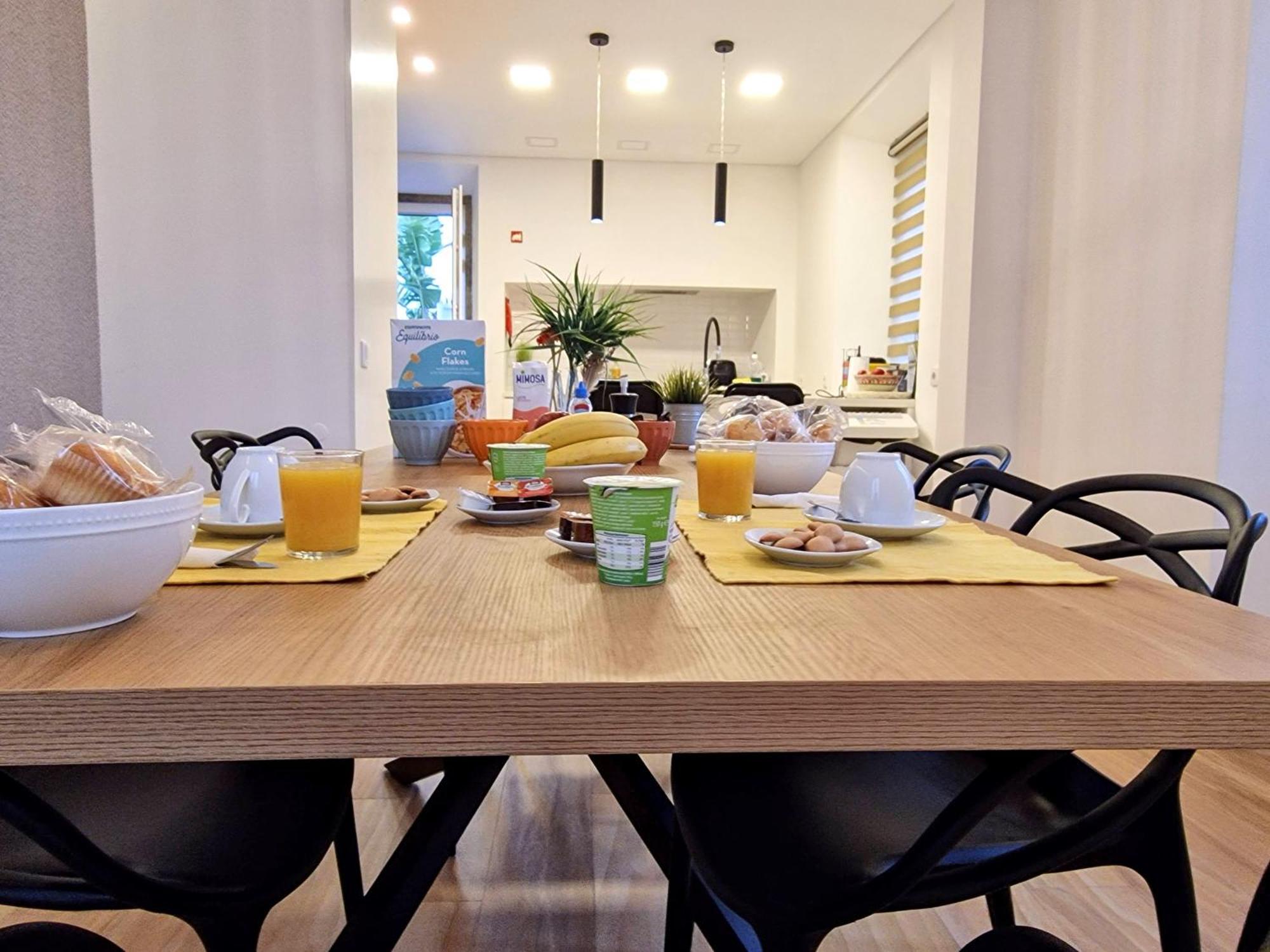 Surfsoul Guesthouse - Bed And Breakfast เปนิช ภายนอก รูปภาพ